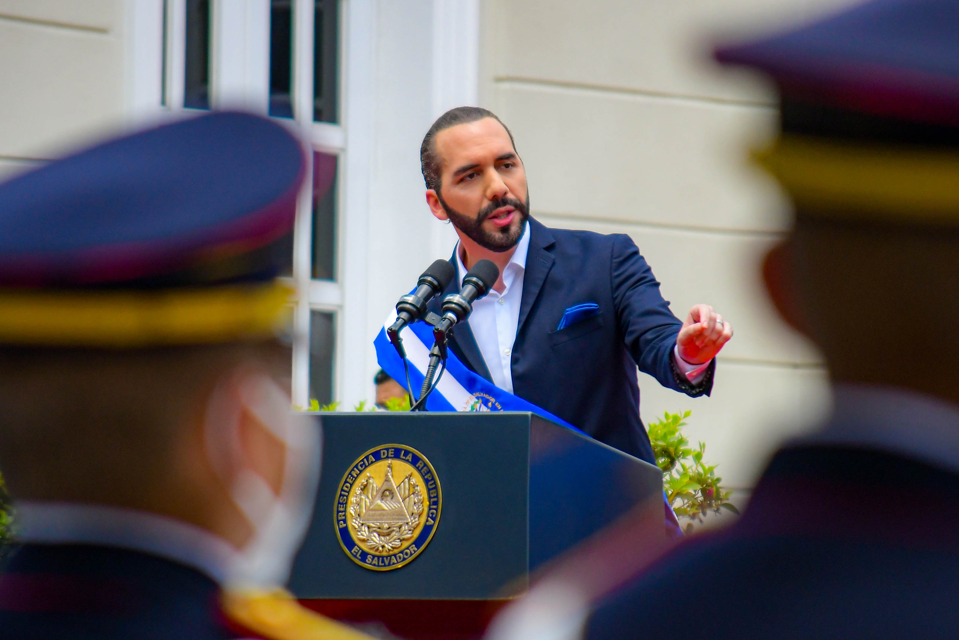 Presidente Bukele ordena cerco sanitario en Santa Rosa de Lima tras registrar nivel de contagio COVID19 del 16.7% presidente-bukele-ordena-cerco-sanitario-en-santa-rosa-de-lima-tras-registrar-nivel-de-contagio-covid19-del-167